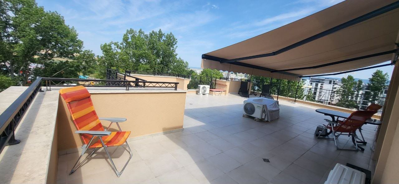 Three-room Apartment with a Large Panoramic Terrace in a Stylish Complex in Sunny Beach