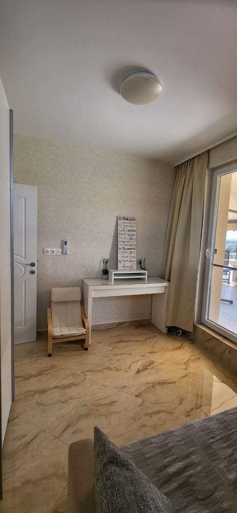 Three-room Apartment with a Large Panoramic Terrace in a Stylish Complex in Sunny Beach