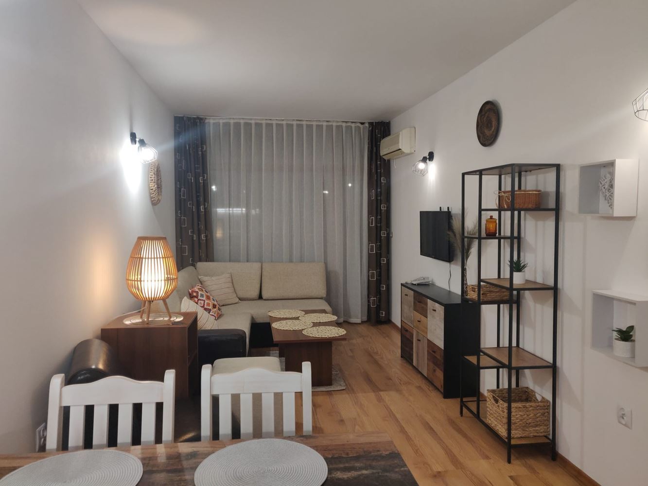 Spacious one-bedroom apartment with partial sea view – Sunny Beach, 100 m from the beach
