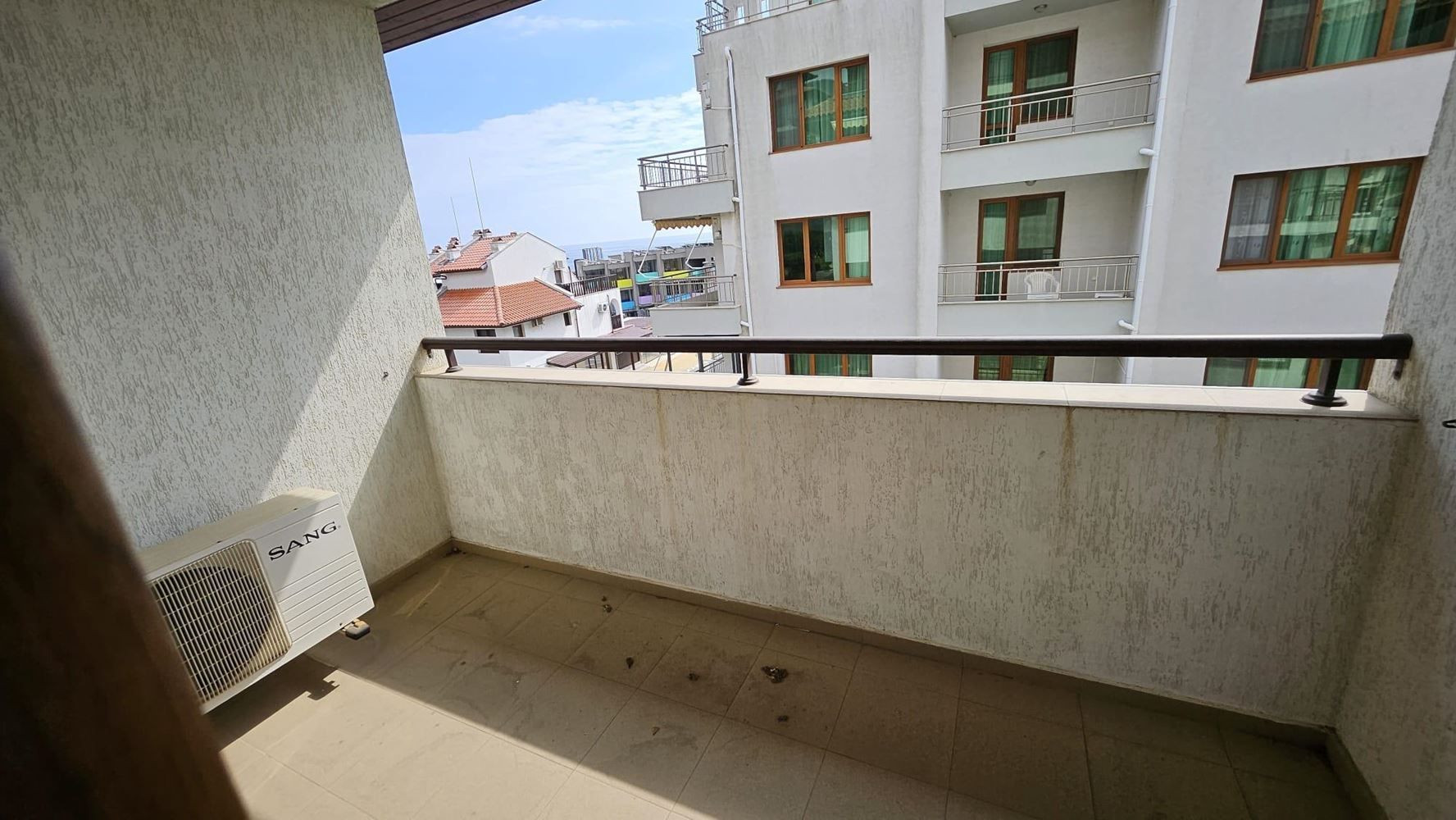 Seaside comfort just steps from the beach – one-bedroom apartment with sea view in Sveti Vlas