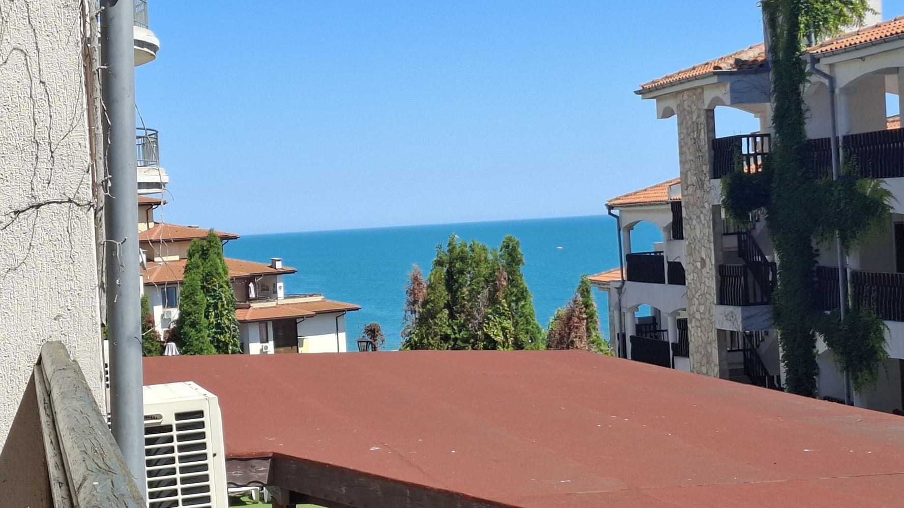 Luxury Two-Bedroom Apartment on the First Line to the Sea in Sveti Vlas – Exceptional Sea Atmosphere and Prestigious Comfort