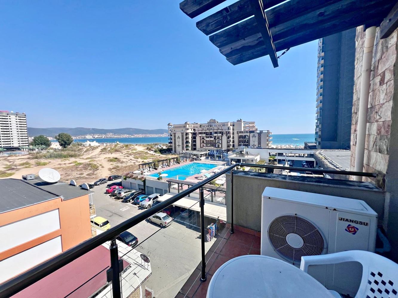 One-Bedroom Apartment with Panoramic Sea View on the First Line – Spacious Apartment in Sunny Beach