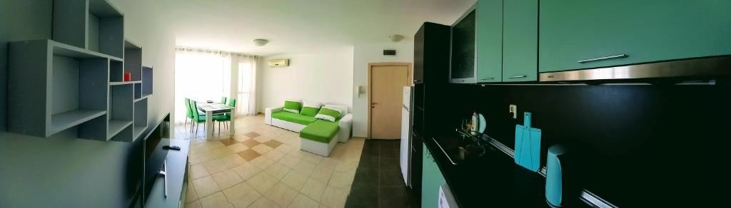 Spacious Two-Bedroom Apartment with Panoramic Sea Views in Sveti Vlas – Comfort, Tranquility, and an Excellent Location