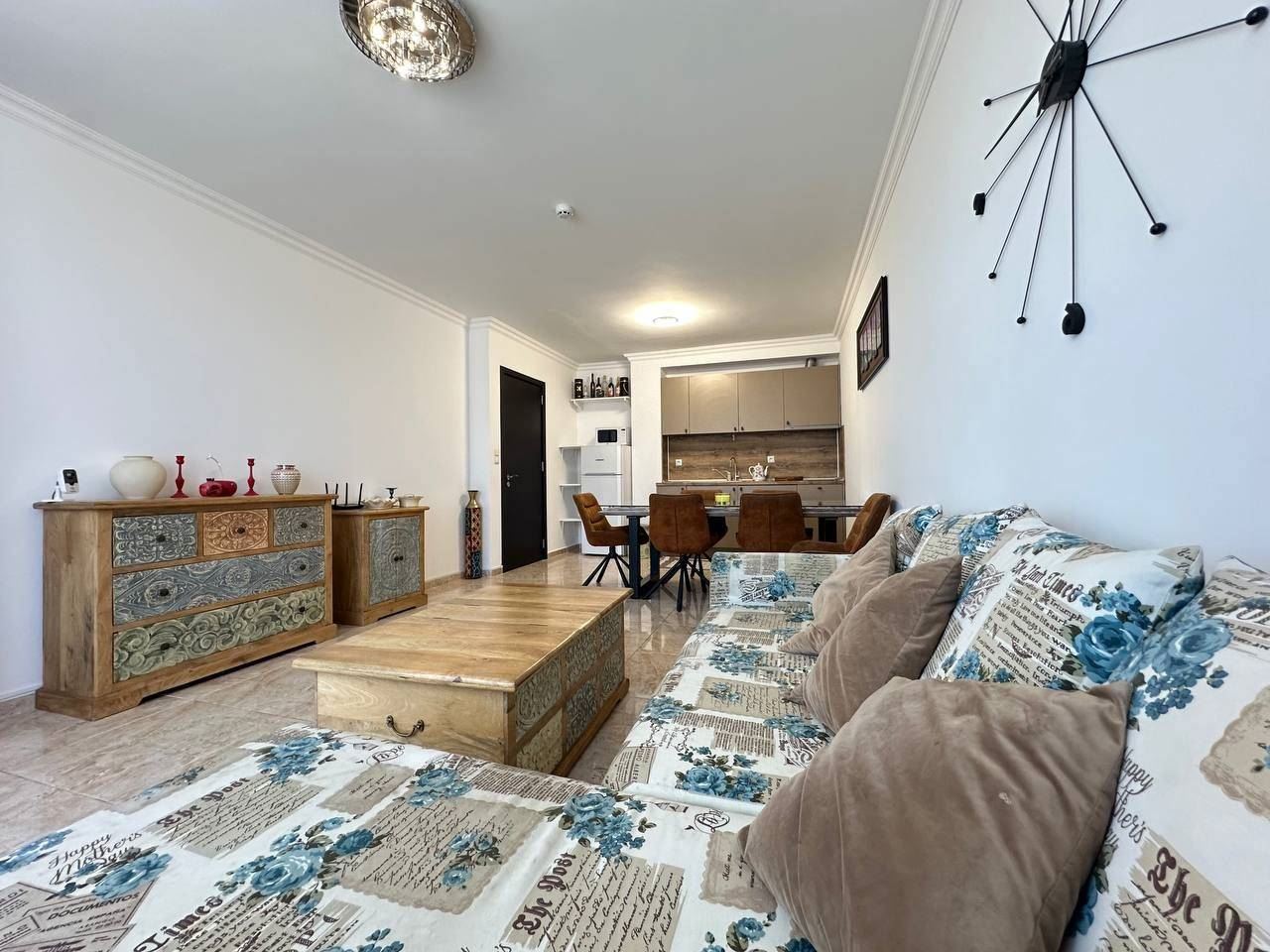 Two-Bedroom Apartment with Sea View 200 m from the Beach in Sveti Vlas