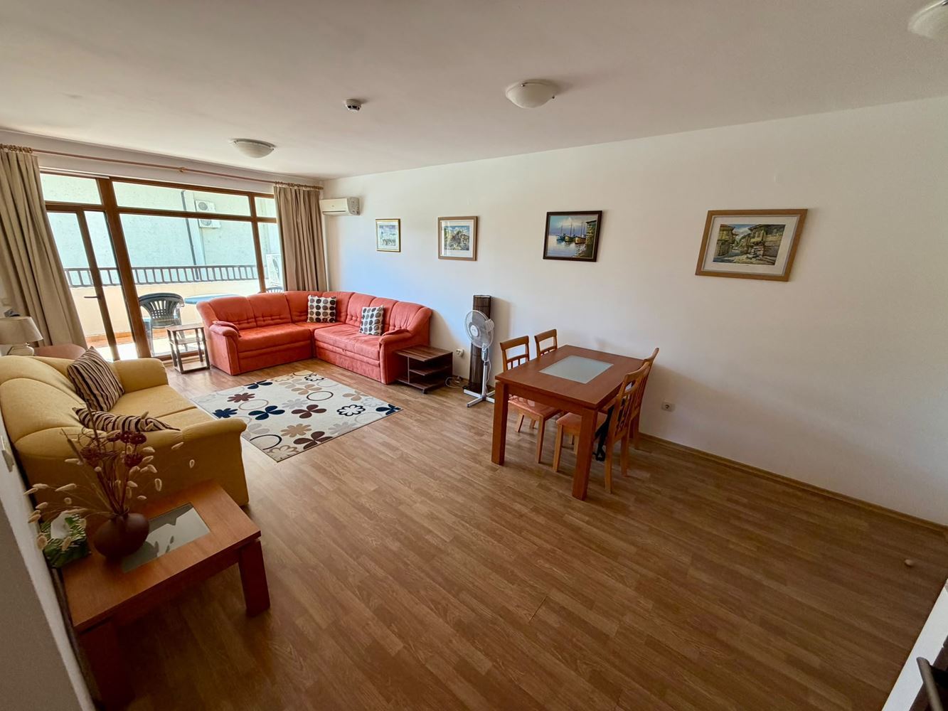 Spacious One-Bedroom Apartment with Pool View in Aheloy