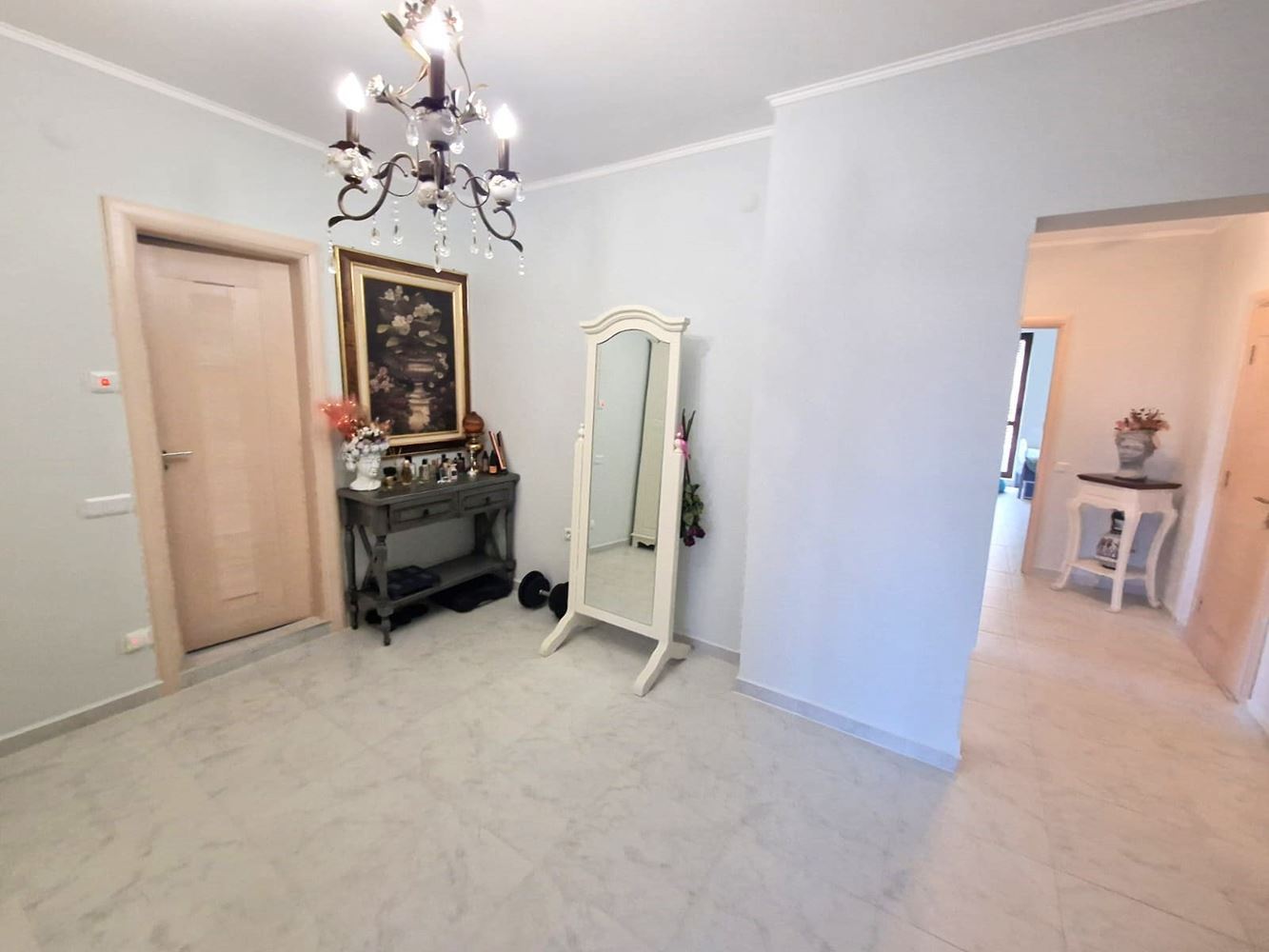 Exclusive apartment with three bedrooms – ultimate living standard and discreet luxury