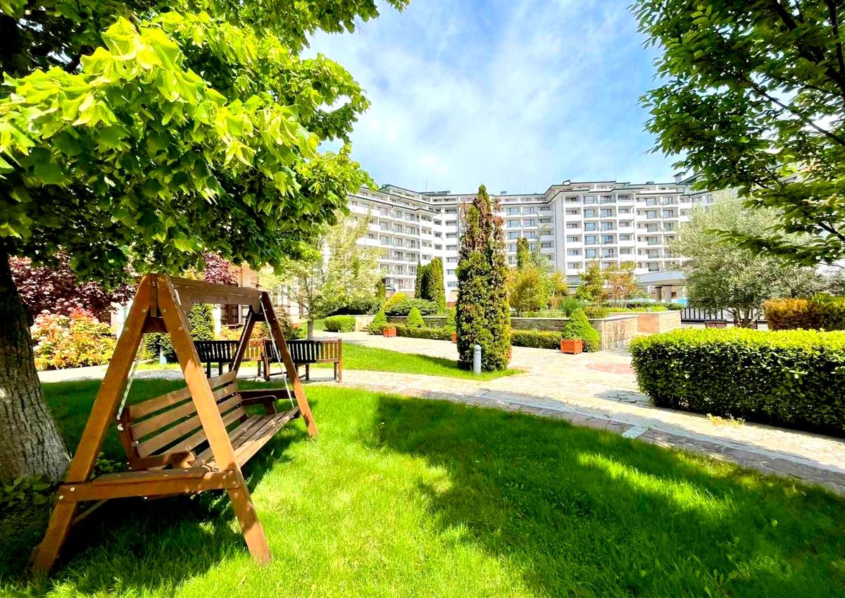 One-bedroom apartment on the first sea line in Ravda – luxury, nature, and impressive pool view