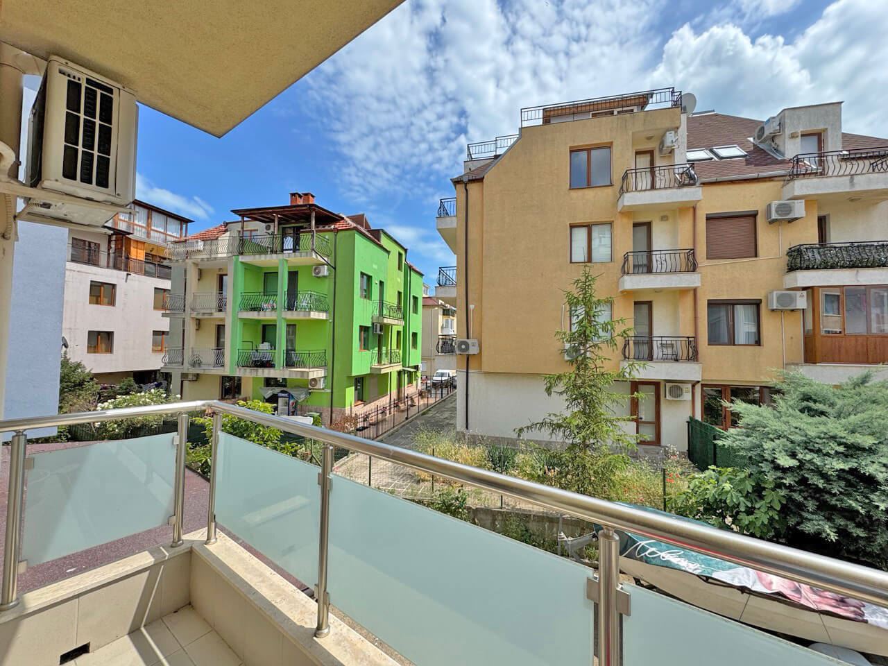 Spacious Three-Bedroom Apartment for Year-Round Living in the Cherno More District, Nessebar