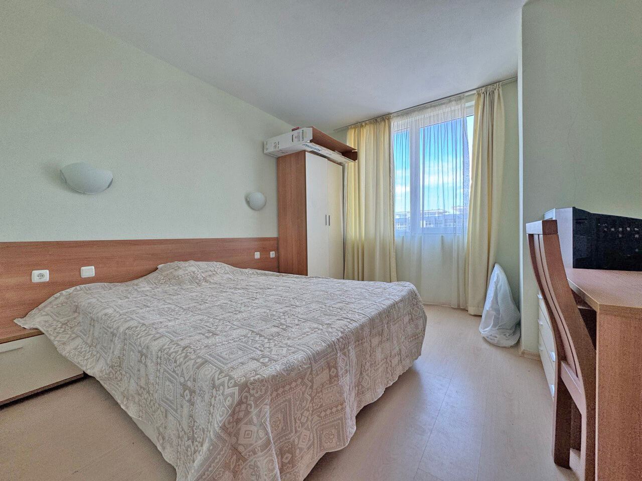 Furnished One-Bedroom Apartment with a Pleasant Pool View in Sunny Beach