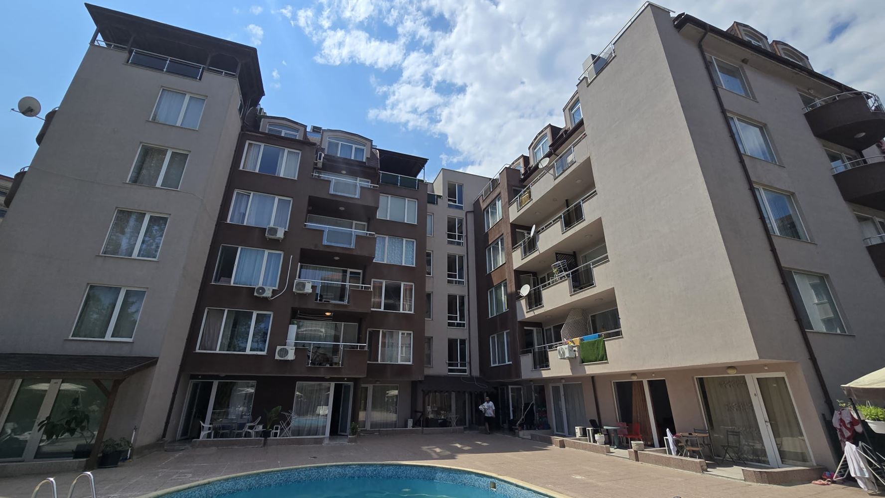 One-Bedroom Apartment with Park View in Sunny Beach – Excellent Investment Opportunity for Rental Income