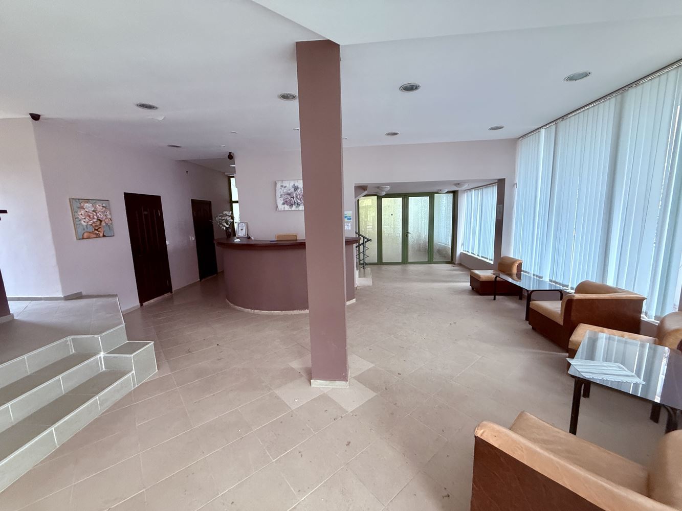 Spacious one-bedroom apartment in a quiet and attractive location in Ravda