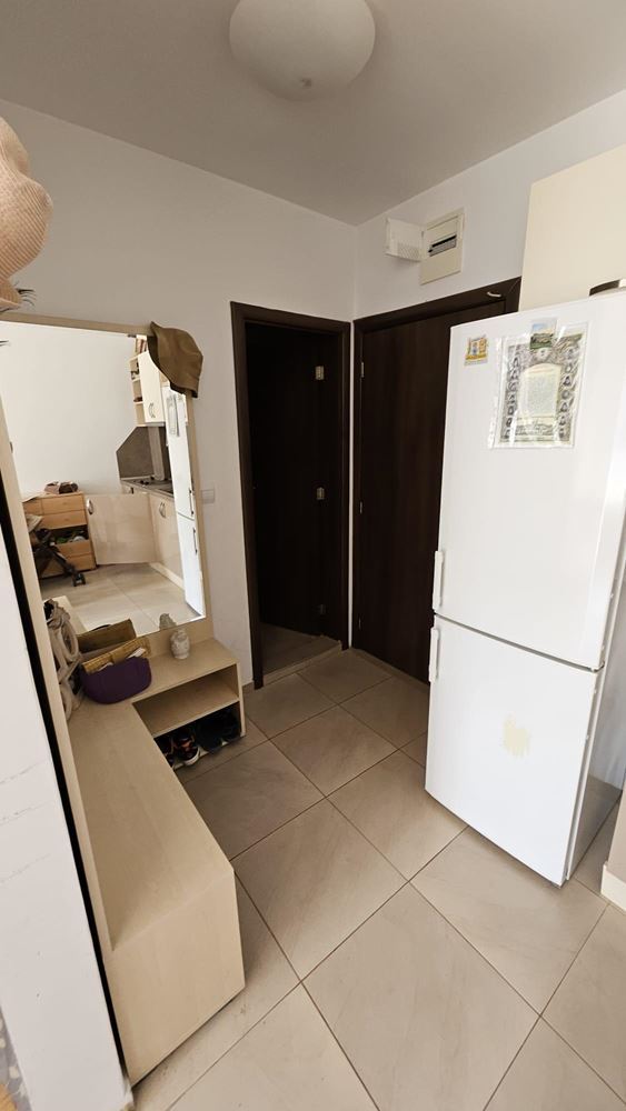 One-bedroom apartment in Nessebar with furnishings and excellent on-site amenities