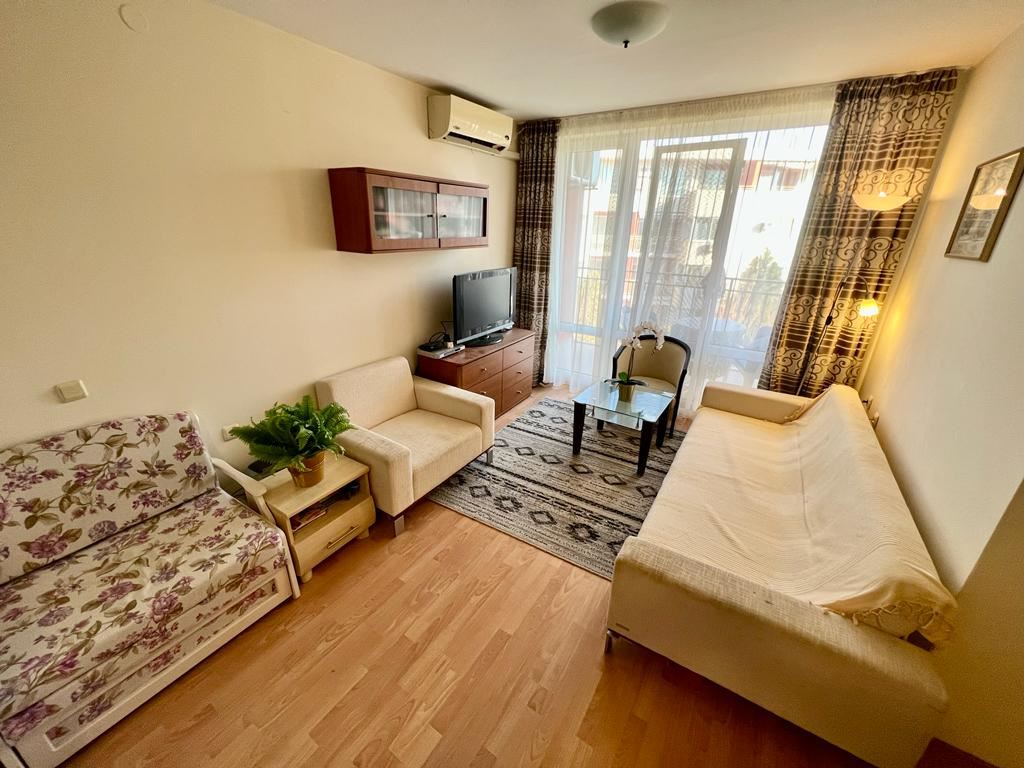 Apartment in a complex with a wide range of services