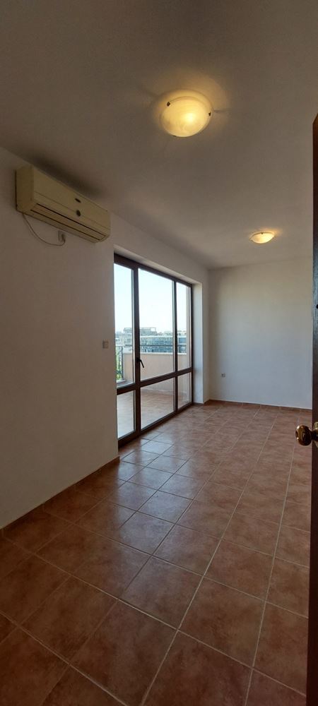 Bright Studio on the Top Floor in Sunny Beach – Freedom to Create Your Ideal Seaside Home