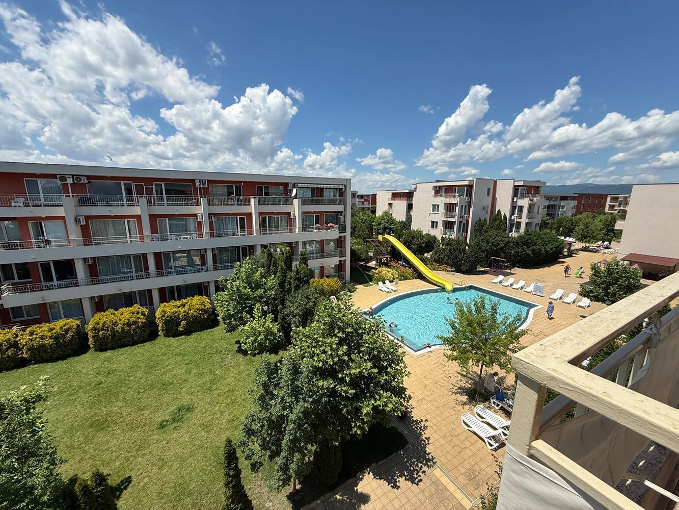 Spacious One-Bedroom Apartment Near the Aquapark in Sunny Beach – An Excellent Opportunity for Investment and a Holiday Home