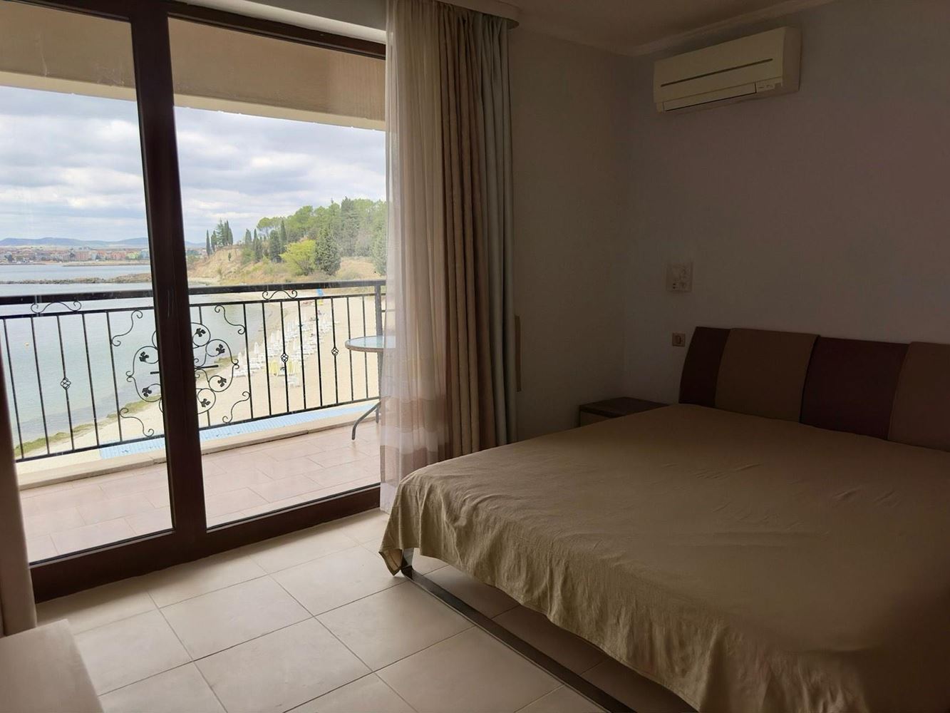 Spacious one-bedroom apartment in Nessebar – an excellent choice for year-round living and investment