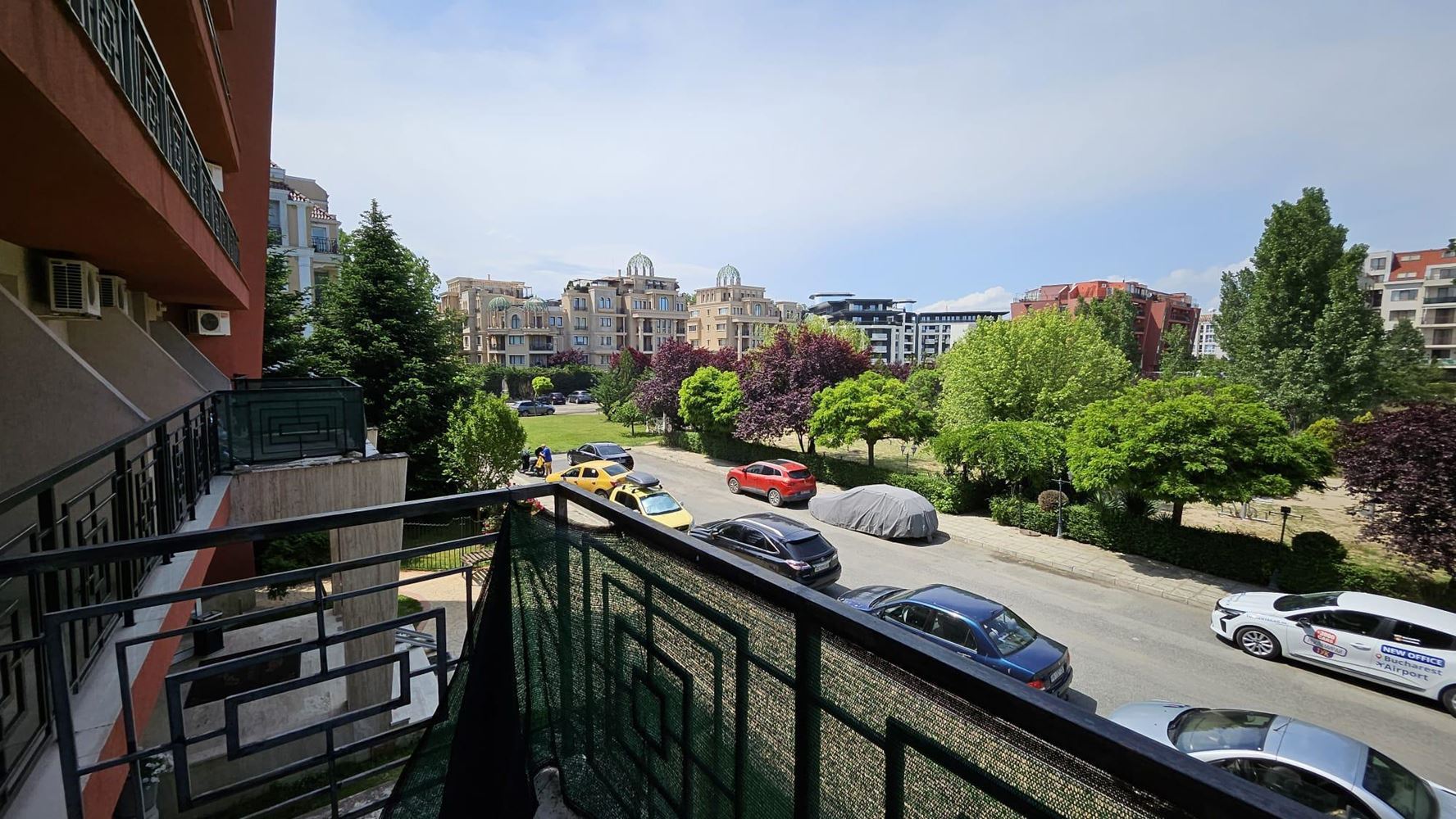 Cozy studio in a modern complex in Sunny Beach with swimming pool and fitness, a short walk from the beach