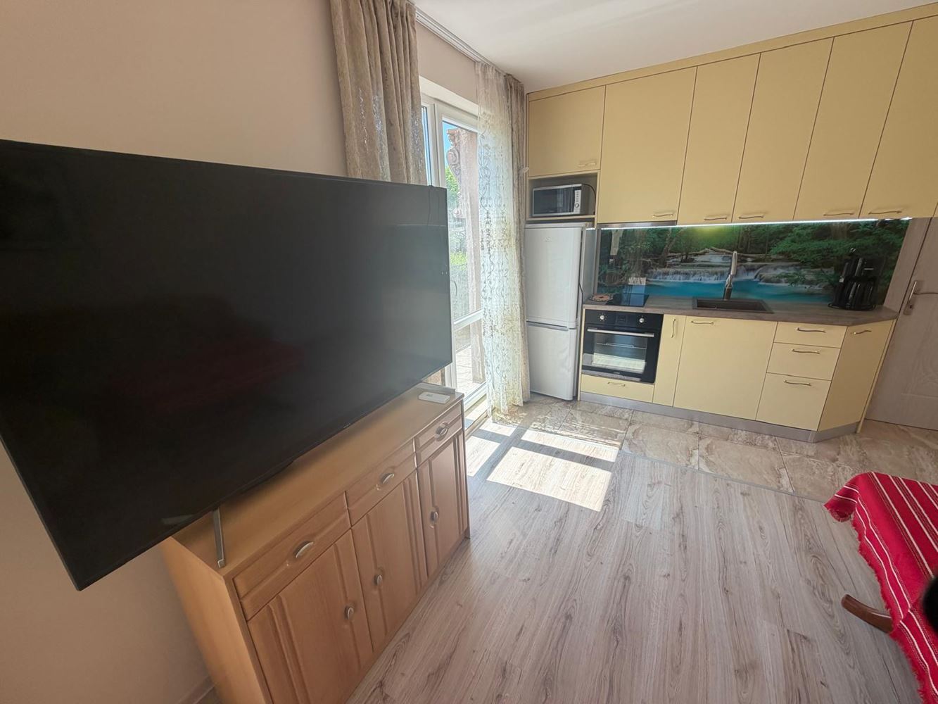 Cozy one-bedroom apartment with a huge terrace in Ravda – your own private space by the sea