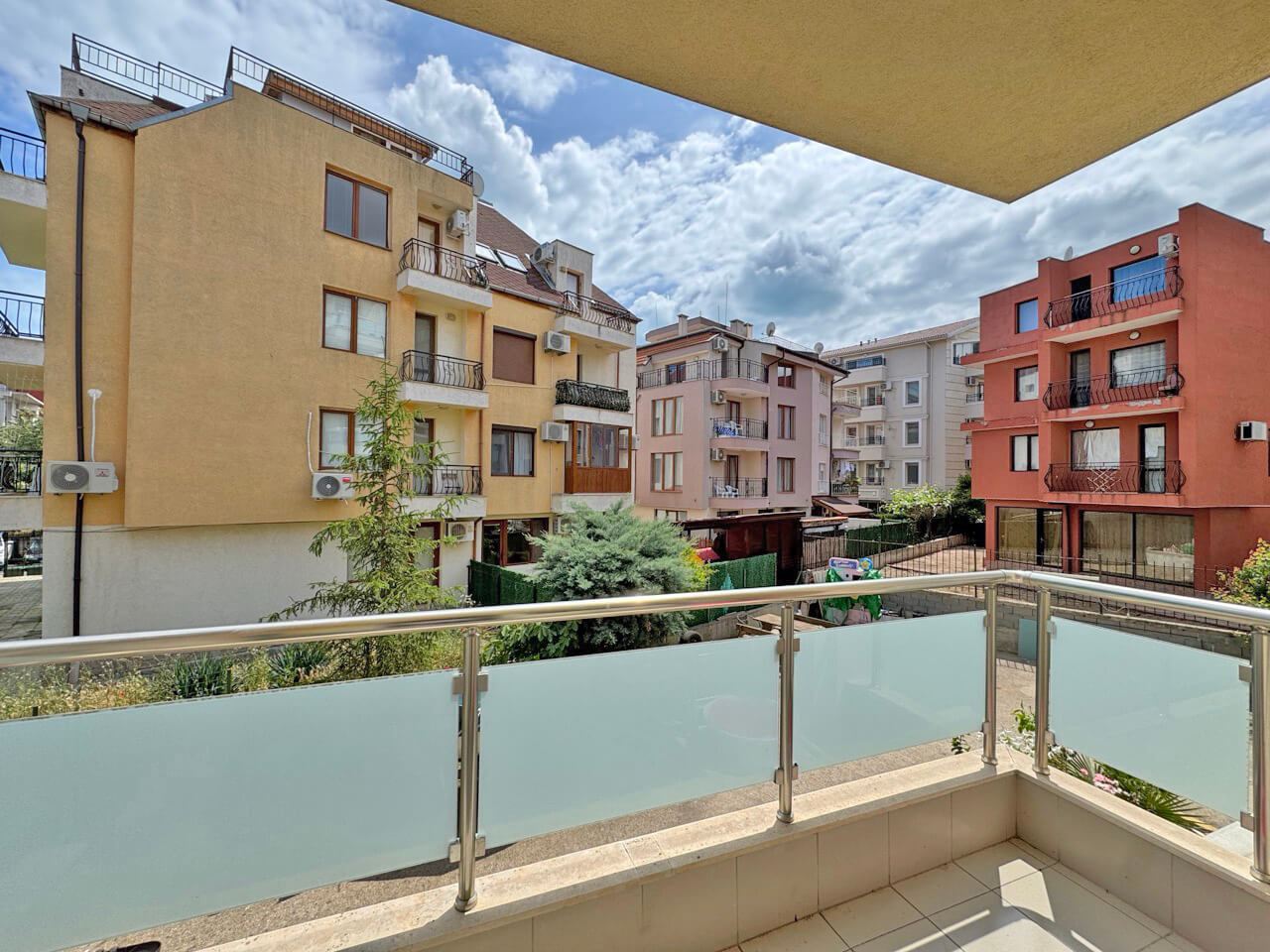 Spacious Three-Bedroom Apartment for Year-Round Living in the Cherno More District, Nessebar