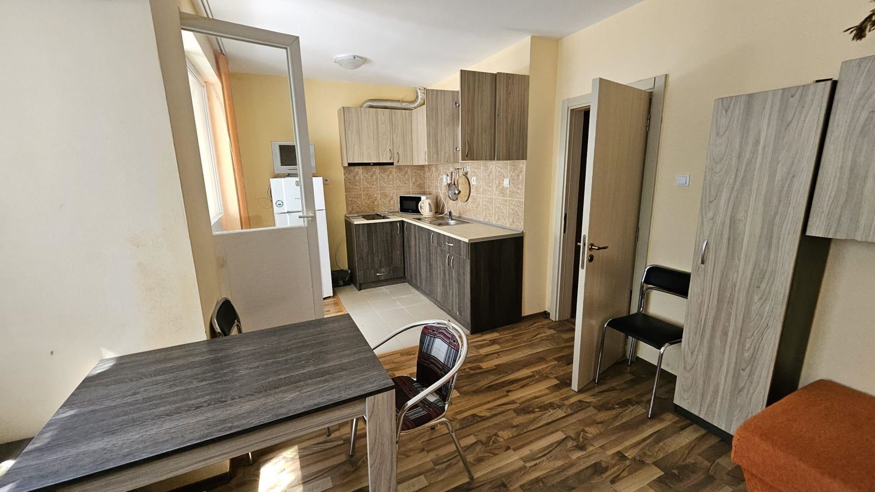 Spacious one-bedroom apartment in Nessebar, Cherno More district – no maintenance fee and with Act 16