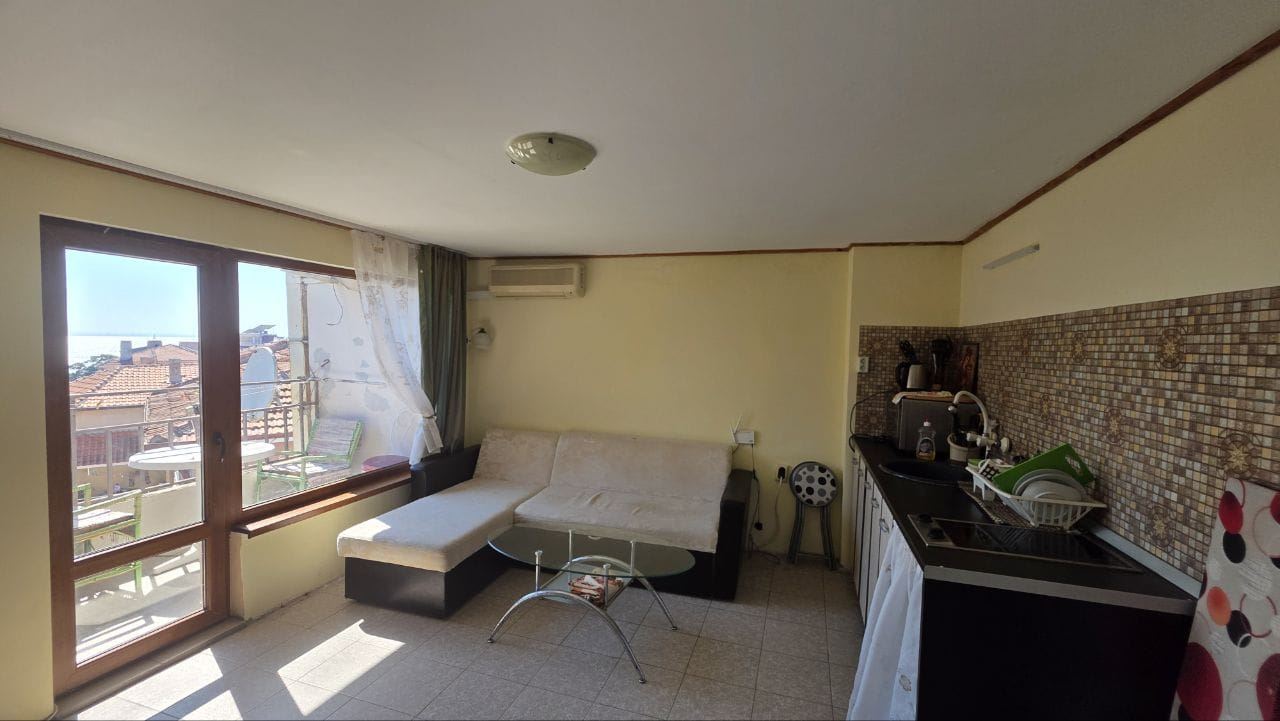 Two-Level Apartment with Sea View in Pomorie – No Maintenance Fee