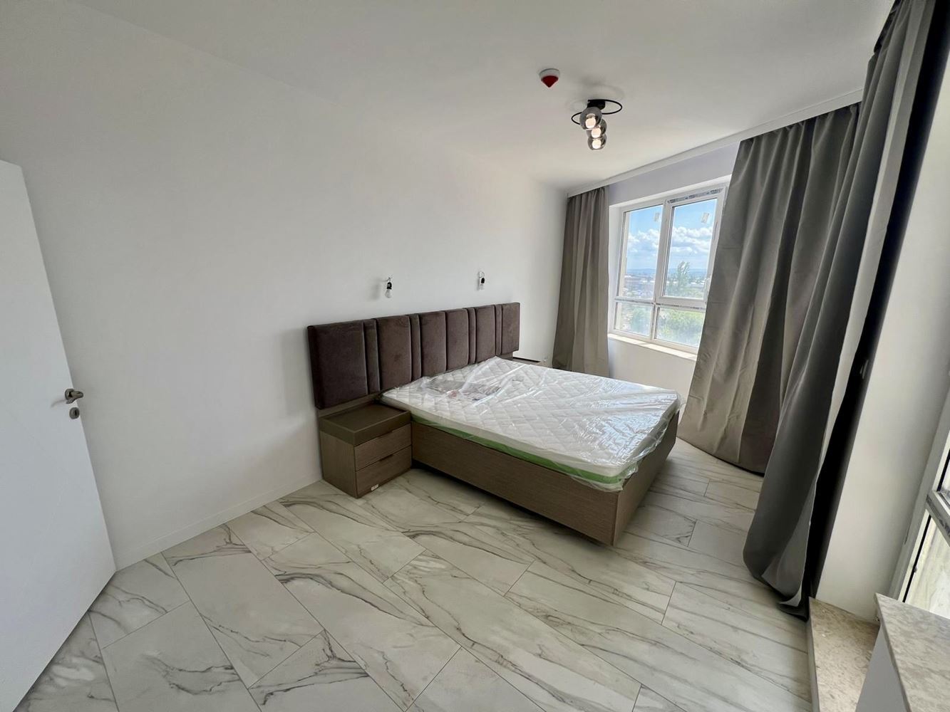 Modern One-Bedroom Apartment with Panoramic View in a Prestigious Complex – Ready to Move In