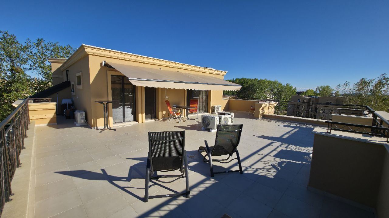 Penthouse with an impressive terrace and panoramic view – style and space on the top floor