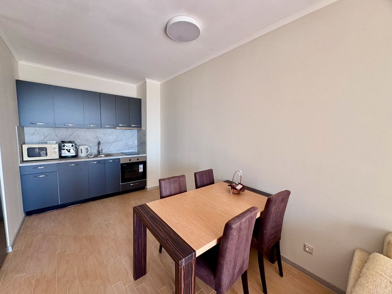 Luxury Seaside Apartment with Panoramic View in a Prestigious Complex in Sunny Beach