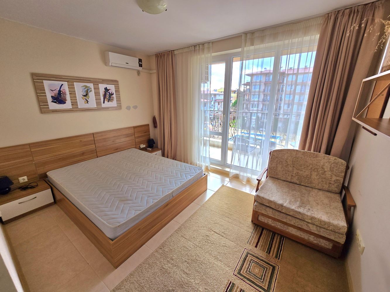 Space, Comfort and a Pool View – Your New Home in Ravda
