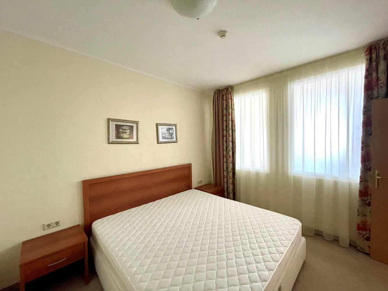 Spacious One-Bedroom Apartment on the First Sea Line in Pomorie with Sea View