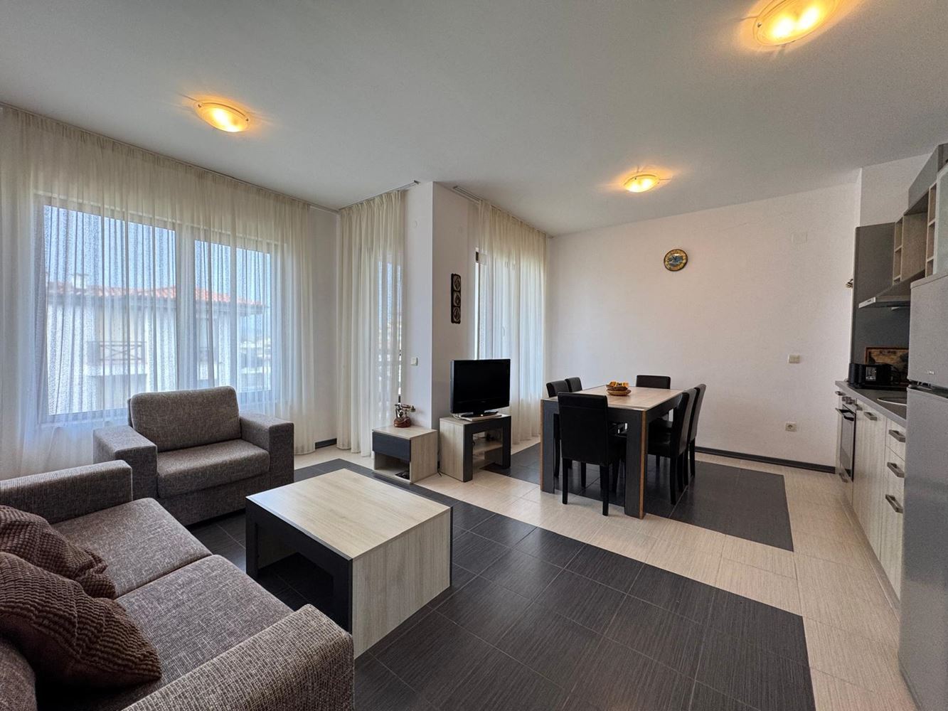 Two-bedroom apartment with sea panorama and private beach in a prestigious complex in Chernomorets