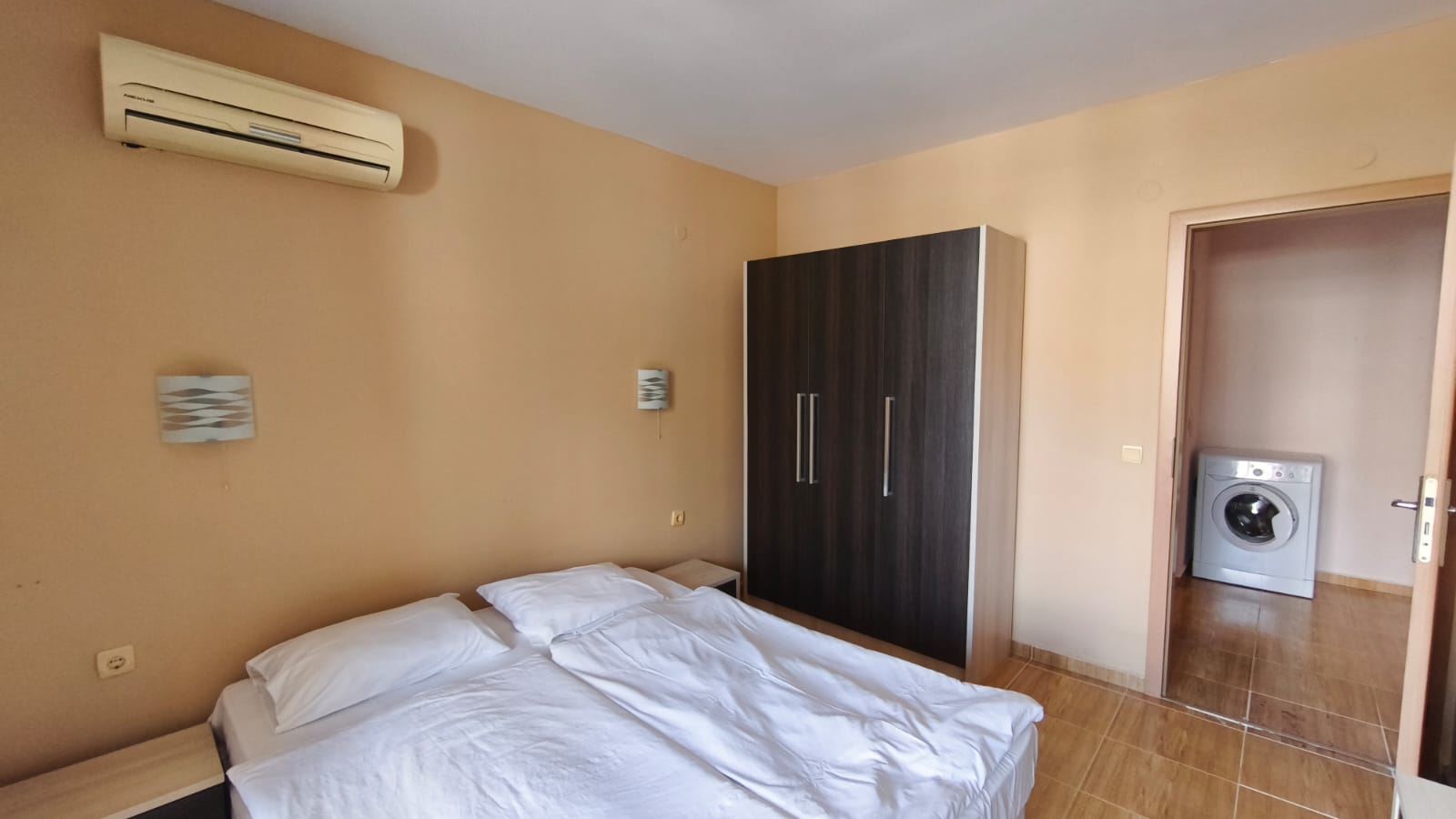 Spacious Two-Bedroom Apartment with Sea View in Sveti Vlas, 200 Meters from the Beach