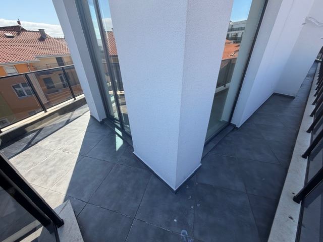 Spacious two-bedroom apartment with sea view in Sarafovo – ready to move in with Act 16