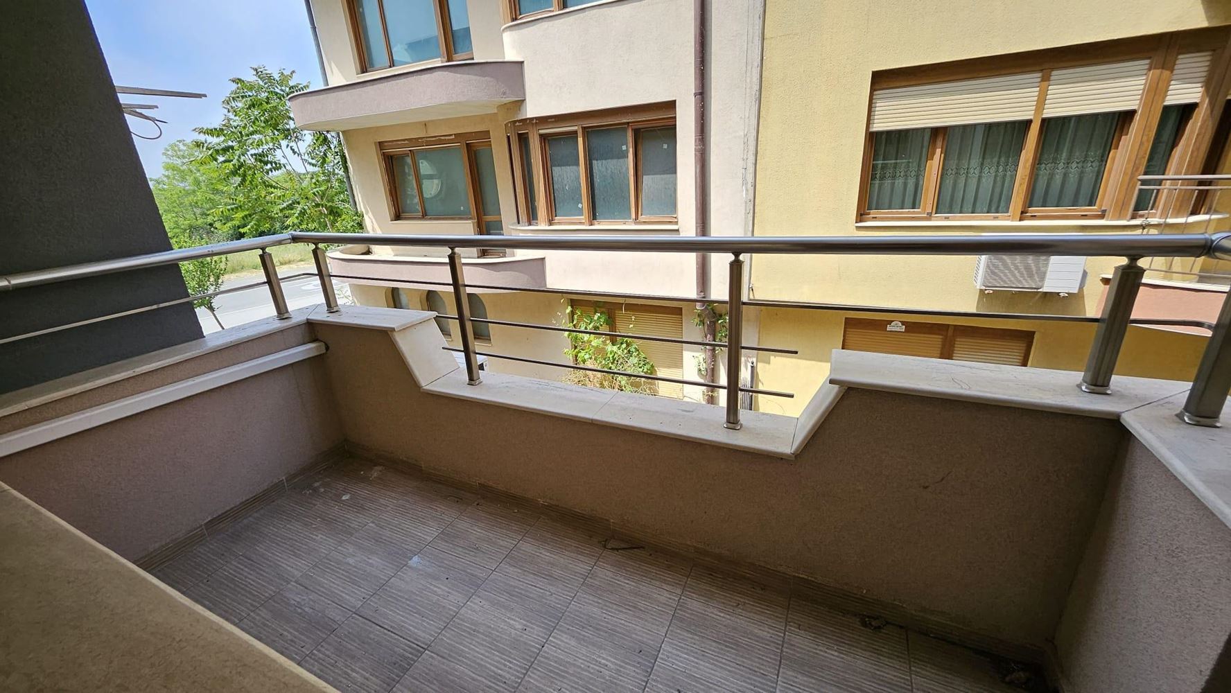 Sea Comfort in Nessebar – One-Bedroom Apartment Just Steps from the Beach with No Maintenance Fee