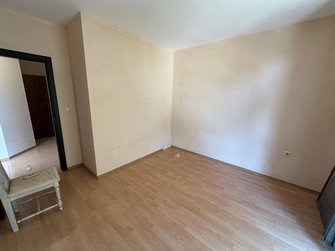 Spacious One-Bedroom Apartment in a Quiet and Green Complex with Swimming Pool in Sunny Beach