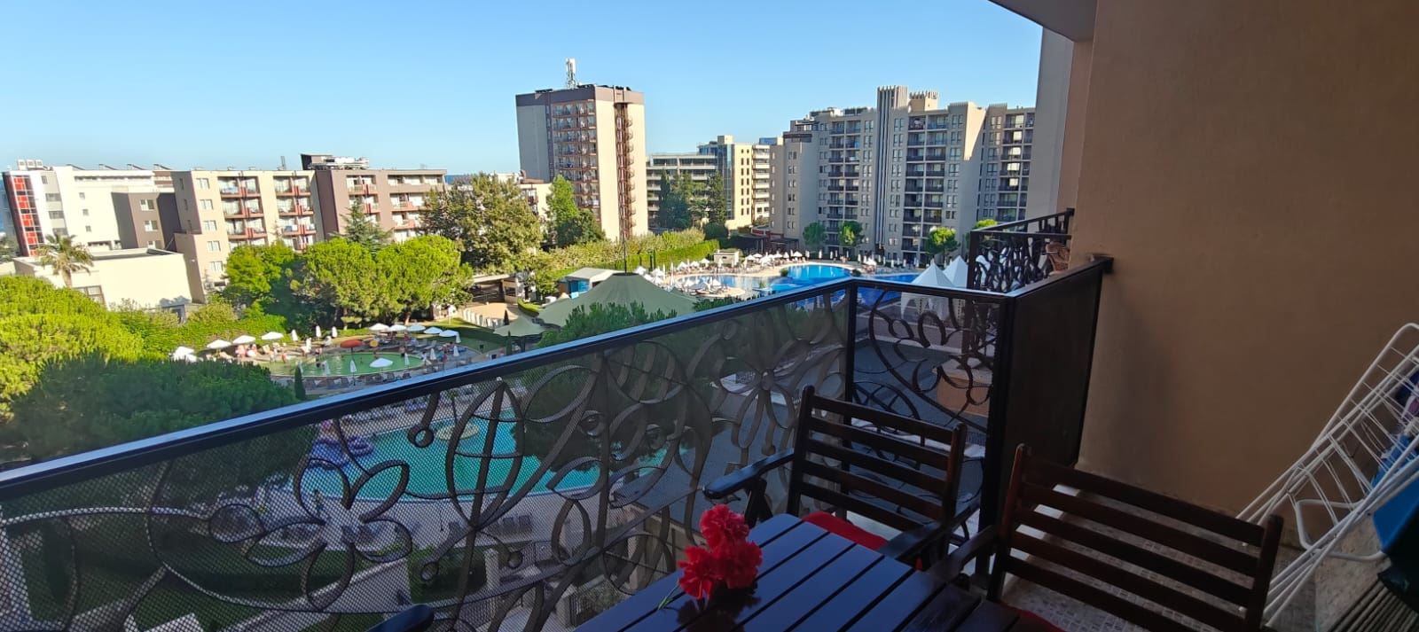 One-Bedroom Apartment with Pool View and Partial Sea View in Sunny Beach – Excellent Choice for Holidays and Investment