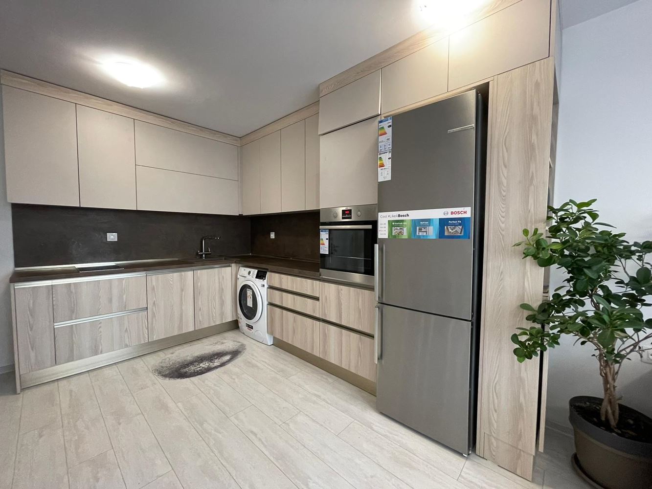 Furnished One-Bedroom Apartment without Maintenance Fee in Sarafovo