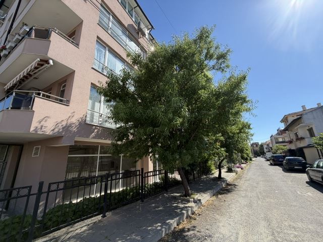 Spacious apartment with one bedroom and sea view in the heart of Sarafovo with the possibility of conversion into an apartment with two bedrooms
