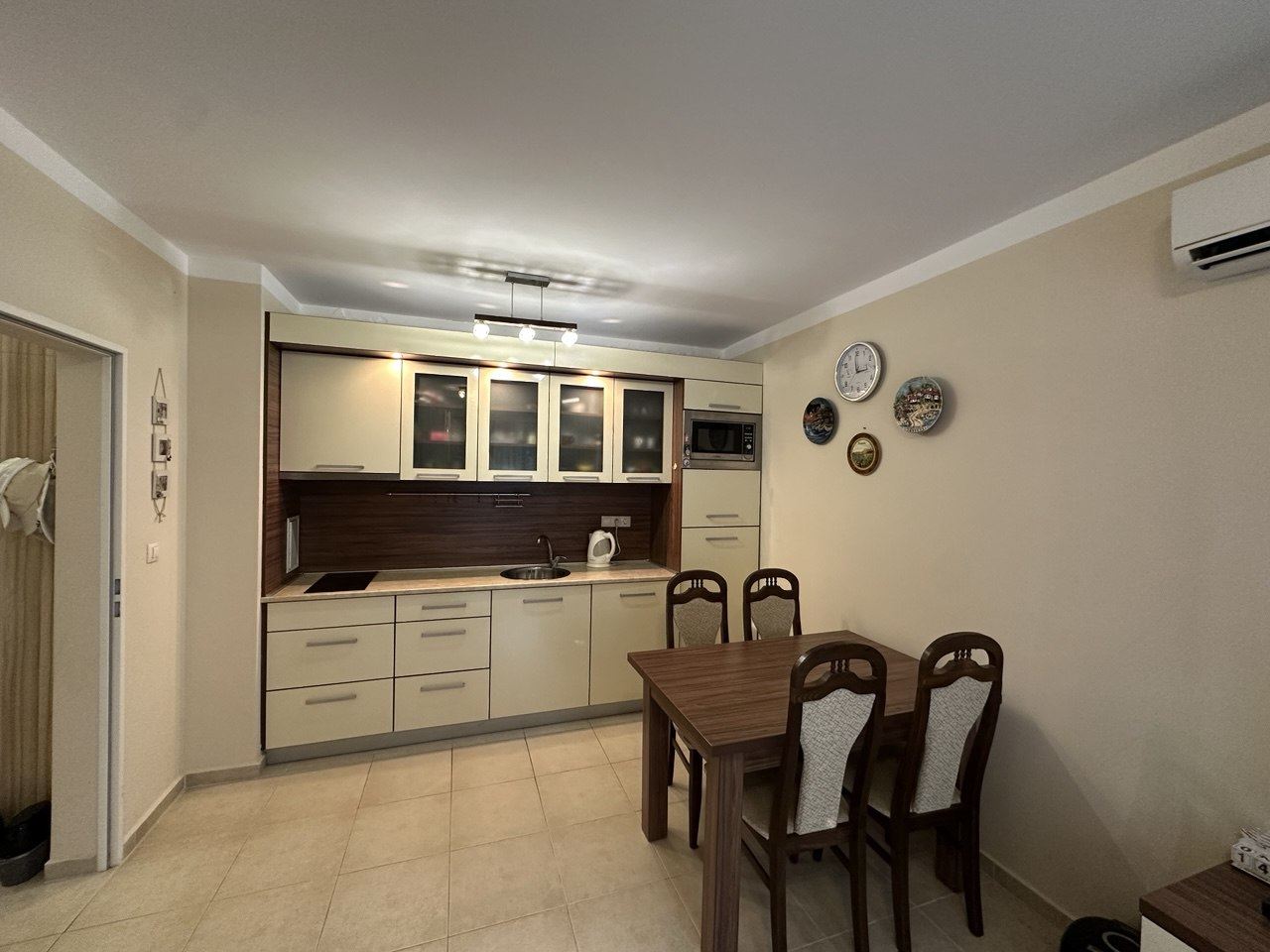One-Bedroom Apartment with a Beautiful View in Pomorie – A Cozy Home by the Coast
