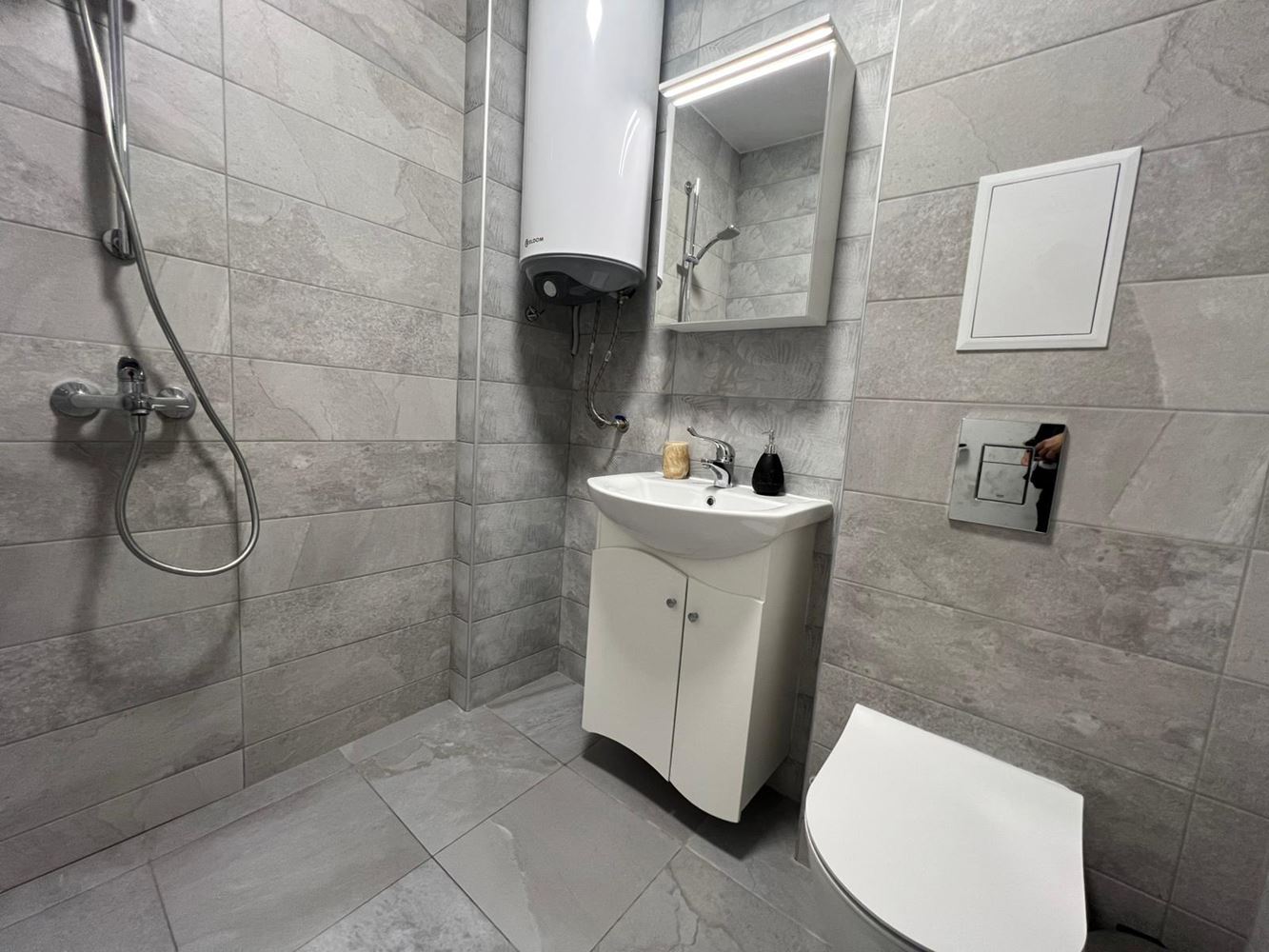 Spacious two-bedroom apartment with large terrace and parking space in Sozopol – near Harmani Beach