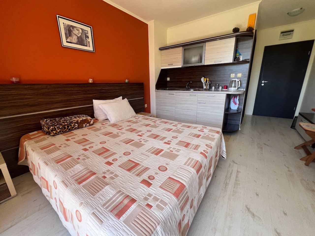Comfortable studio with pool view in Sunny Beach – fully furnished and ready to use