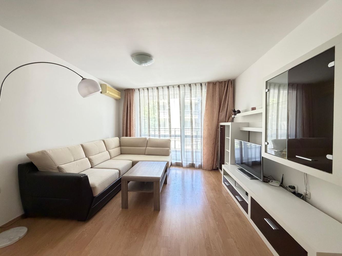 Spacious one-bedroom apartment in Pomorie – with a large terrace and excellent investment potential