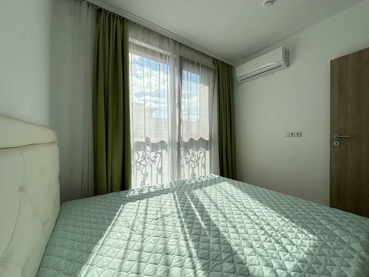 Three-room Apartment in a Premium Complex in Sunny Beach – Modern Luxury, Comfort, and Sea Atmosphere