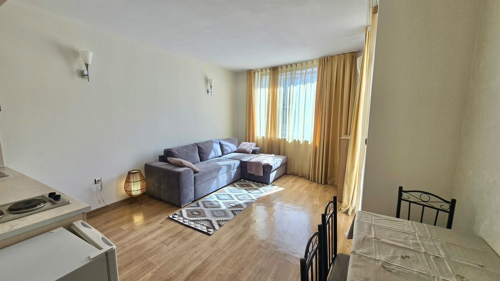 South-Facing One-Bedroom Apartment with Park View and Ready Documents for Sale in Sunny Beach