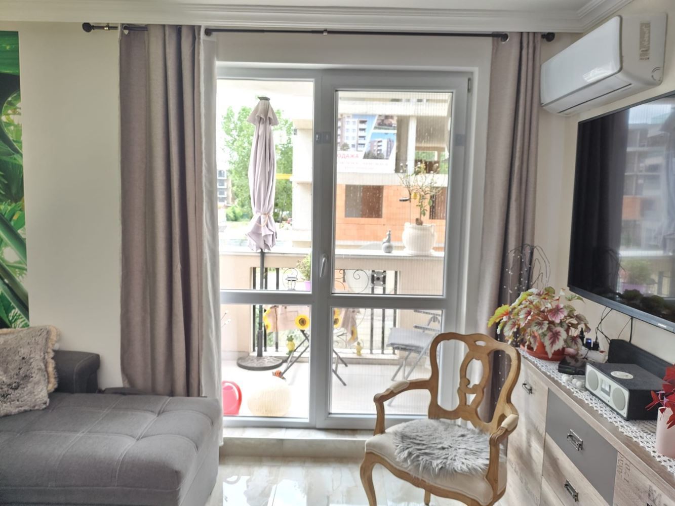 Luxury Three-room Apartment in a Well-Maintained Complex in Sunny Beach
