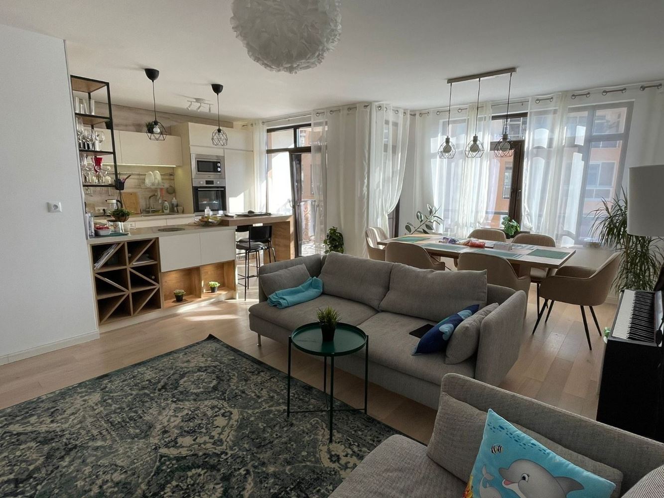 Spacious Five-Room Apartment with Sea Panorama in Pomorie – Comfort, Style and Functionality for a Large Family