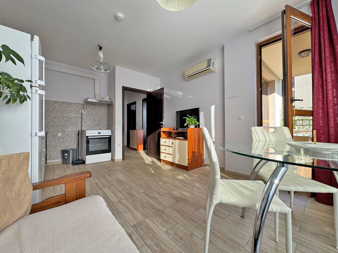 Two-Bedroom Apartment with Park View in Sunny Beach – Comfort and Excellent Amenities
