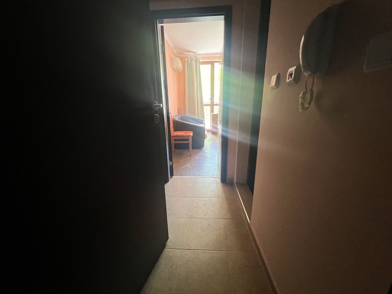 Cozy studio in the heart of Elenite – just minutes from the beach, in a gated complex with a pool and excellent amenities