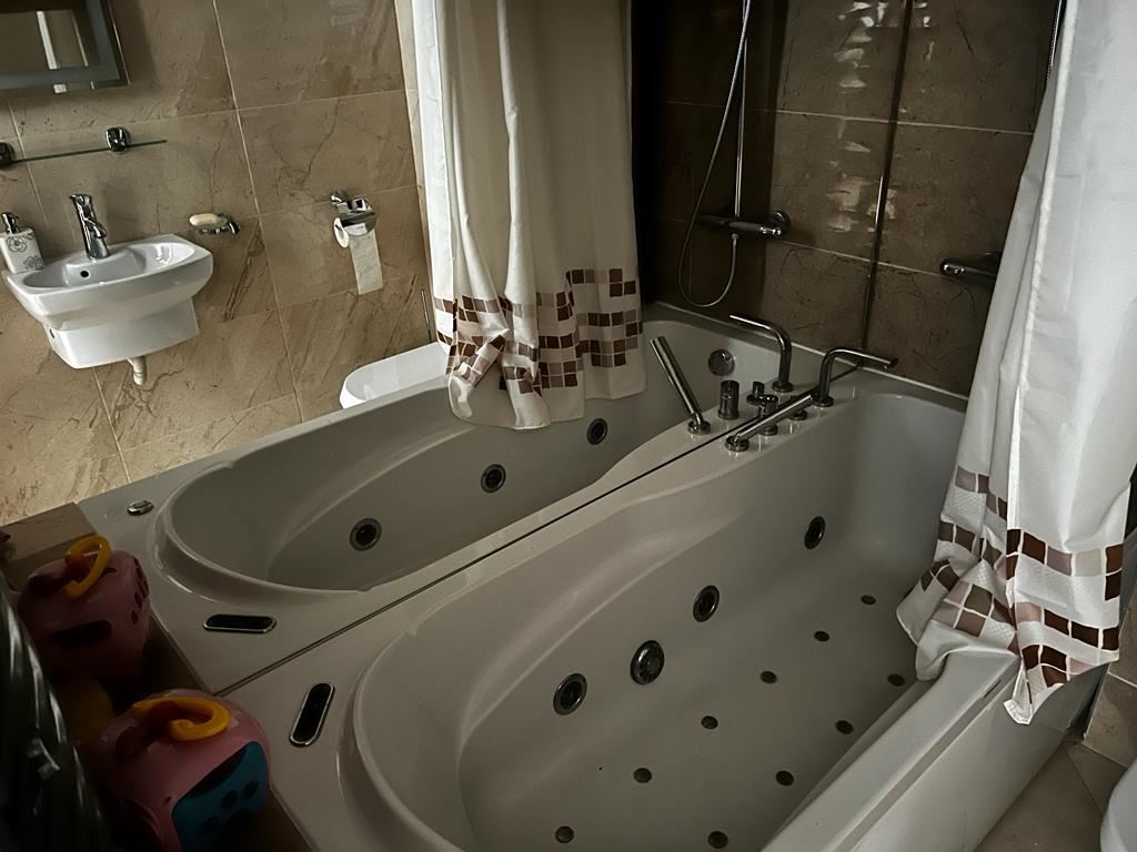 Cozy One-Bedroom Apartment with Panoramic Sea and Mountain Views in Sveti Vlas