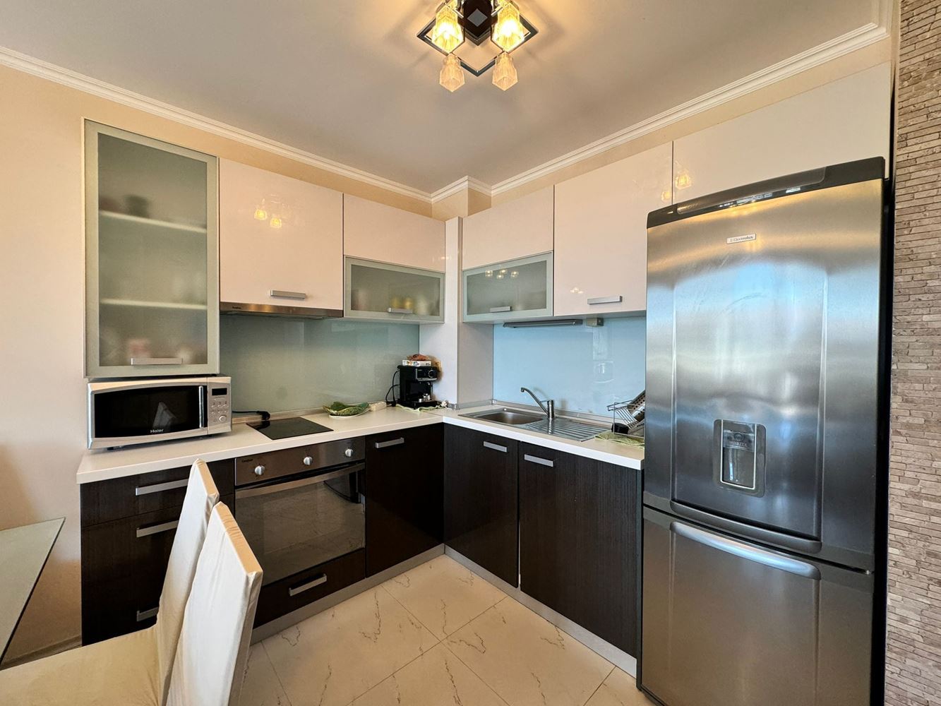 Stylish one-bedroom apartment in an elite complex in the heart of Sveti Vlas